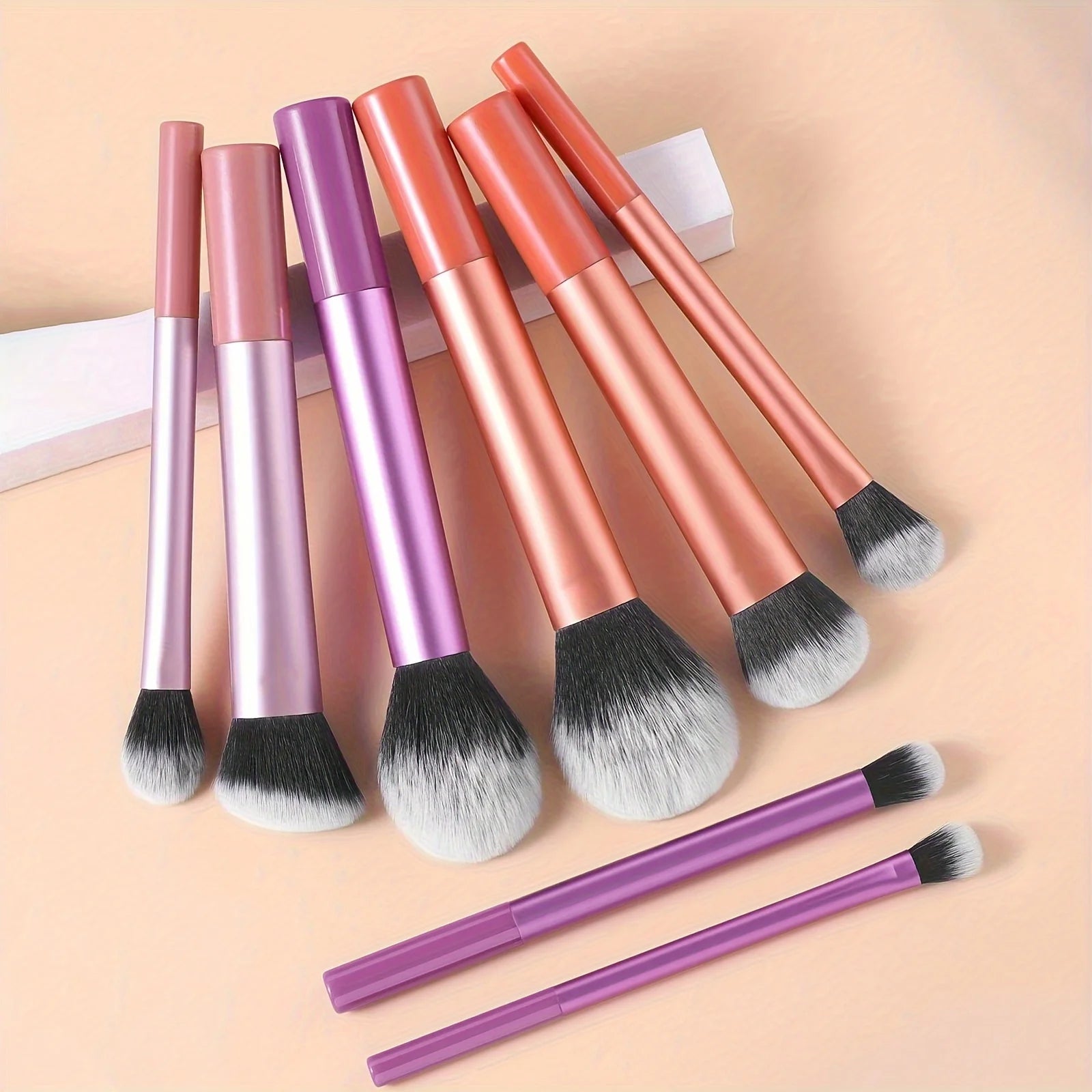 Glossy Professional Makeup Brush Tool Kit Including Powder, Blush, Contouring, Eyeshadow,